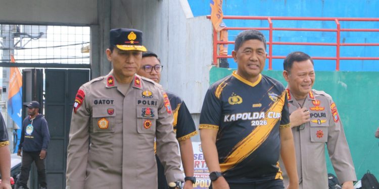 10 Tim Ikut Turnamen Sepak Bola Kapolda PBD Cup II