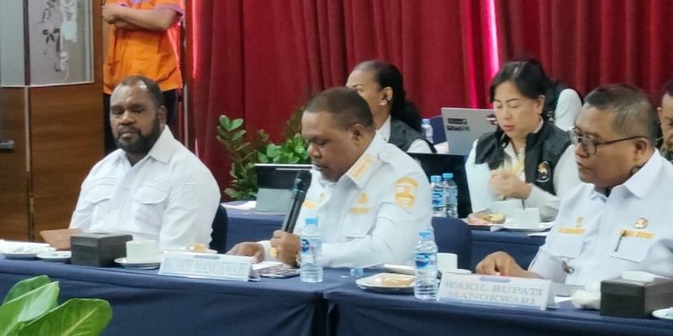 Bupati Manokwari : Fokuskan Kunjungan Wapres pada Pembukaan Pesparawi Nasional
