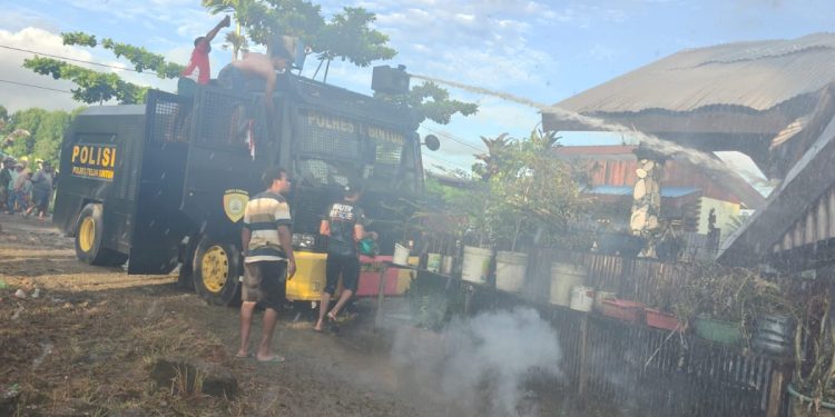 Kebakaran Rumah di Kampung Lama Berhasil Dipadamkan