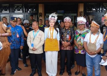 Disambut Sherly Tjoanda Laos, Kontingen Maluku Utara Tampil Kekuatan Penuh