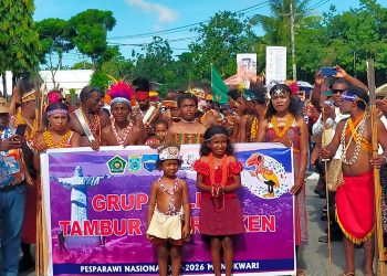 Dari Tanah Papua, Karnaval Budaya 38 Provinsi Meriahkan Pesparawi Nasional