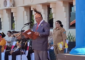 Ayah, Peran Anda Dalam Keluarga Bukan Sekedar Menjadi Mesin Pencari Nafkah