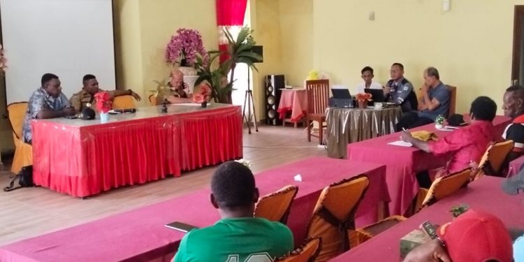 Hak Ulayat Hingga Tenaga Kerja Lokal Dibahas Saat Sosialisasi Peningkatan Jalan Barma–Moskona Barat