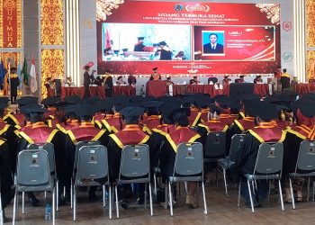 Unimuda Sorong Wisudakan 314 Sarjana dan Magister