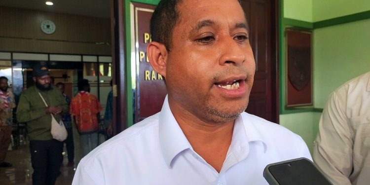 Di Masa Kepemimpinan Yohanis Manibuy, 3.000 Orang Diangkat Jadi CPNS dan PPPK