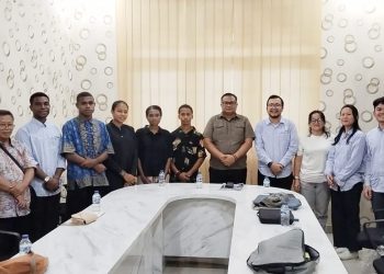 Kerja Sama dengan Indonesia Mengajar, Enam Siswa Teluk Bintuni Berangkat Magang ke Salatiga