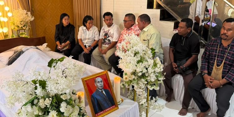 Almarhum Nataniel Mandacan Dinilai Siapkan Anak-anak Arfak menjadi Pejabat Pemerintah