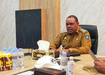 Penunjukkan Plt. AFK Manokwari Disayangkan Bupati Hermus Indou