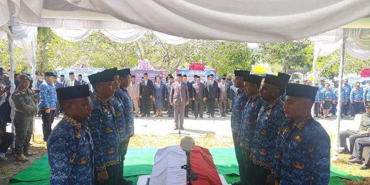 Pemprov Berikan Penghormatan Terakhir untuk Mantan Sekda Papua Barat di TMP Sanggeng
