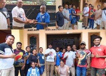 Sambangi Kontrakan Mahasiswa di Jayapura, Bupati Mansel Berikan Bantuan Sembako dan Dana Operasional