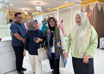 Hadiri HUT Dekranas Ke-46, Dekranasda Papua Barat Buka Peluang Kerja Sama