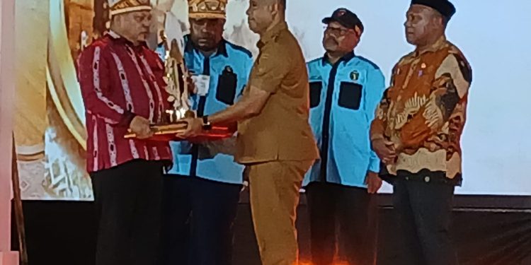Buka Pesparani Katolik IV, Wagub Papua Barat: Perkuat Iman dan Persaudaraan