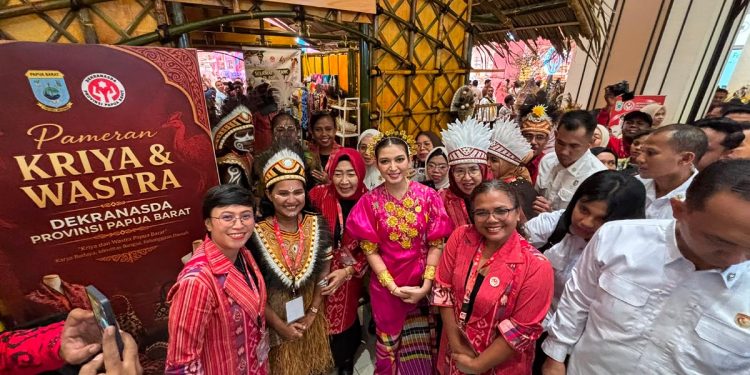 Lanny Lakotani Hadiri HUT Ke- 46 Dekranas , Selvi Gibran Dorong Perajin Tembus Pasar Dunia