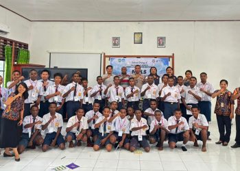 Bentengi Generasi Muda, Polres Teluk Bintuni Sosialisasikan Bahaya Narkoba Hingga Bullying