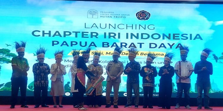 Chapter IRI Papua Barat Daya Resmi Diluncurkan, Gerakan Lintas Iman Lindungi Hutan Tropis