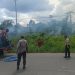 Respon Cepat Kebakaran Lahan di Jalan Tisay Teluk Bintuni Berhasil Padamkan Api