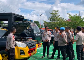 Pastikan Kesiapan Layanan, Kapolres Teluk Bintuni Cek Langsung Kendaraan Dinas Operasional
