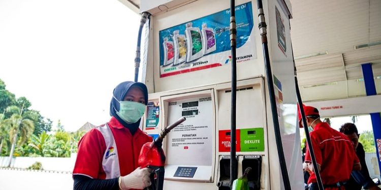 Pertamina Patra Niaga Turunkan Harga Pertamax