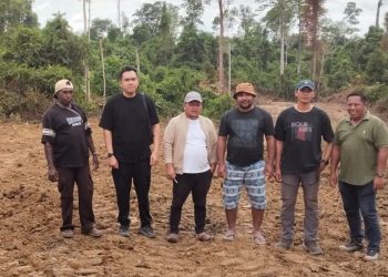 Awasi Proyek Jalan Tofoi–Wimbro, Kejari Teluk Bintuni Lakukan Walpam