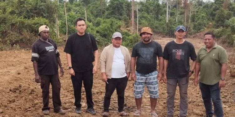 Awasi Proyek Jalan Tofoi–Wimbro, Kejari Teluk Bintuni Lakukan Walpam