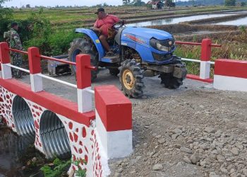 Kodim 1808/Mansel Rampungkan Pembangunan Jembatan Merah Putih di Tiga Distrik