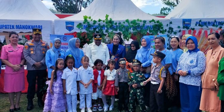 1.700 Anak Ramaikan Festival PAUD Kreatif Manokwari