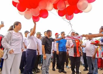 Bupati Yohanis Resmi Buka Rangkaian Kegiatan HUT RI Ke-81 di Teluk Bintuni