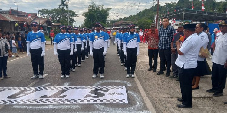 Gerak Jalan HUT RI Ke-81 Memeriahkan Bintuni, Pelajar Hingga ASN Turut Berpartisipasi