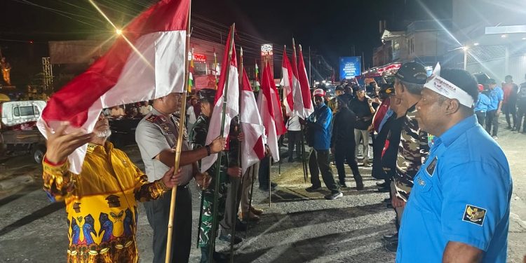 Renungan Malam Pemuda Indonesia, KNPI Papua Barat Pasang 1.000 Bendera Merah Putih Penuh Harapan