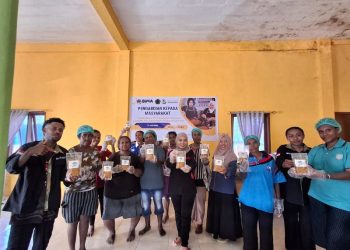 PKM Unimuda Sorong Dorong IRT Urbinasopen Tingkatkan Ekonomi Keluarga Lewat Pengolahan Abon Ikan