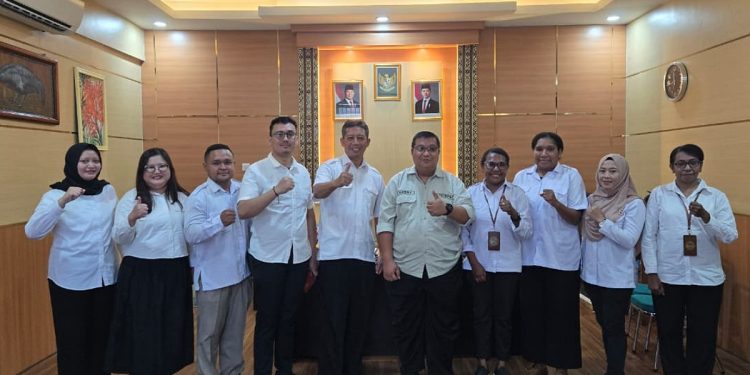 Kabid Survei dan Pemetaan Kanwil BPN Papua Barat Kunker ke Kantah Manokwari, Genjot Kinerja dan Solusi Layanan Pengukuran
