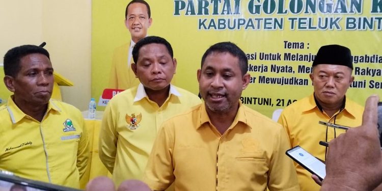 Yohanis Manibuy: Golkar Harus Perjuangkan Hak Masyarakat Adat dan Daerah Penghasil