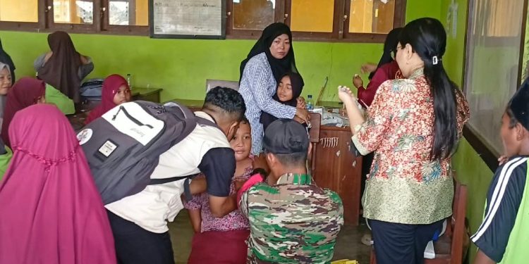 120 Siswa MIS Baitul Amin SP 4 Terima Imunisasi Campak, Td, dan HPV