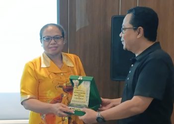 Dongkrak PAD, Bapenda Teluk Bintuni Sosialisasikan Pajak dan Retribusi ke PT Layar Nusantara Gas