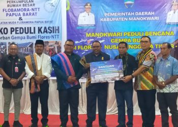 Peduli Korban Gempa Flores, Pemkab Manokwari Salurkan Bantuan Rp550 Juta