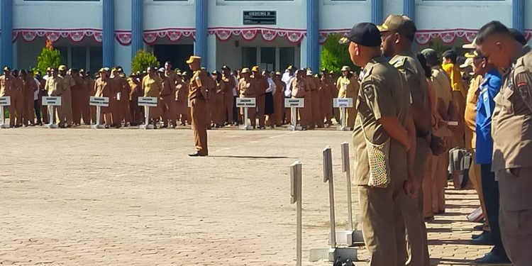 Wabup Manokwari Tegas: Jangan Malas Bekerja, Tapi Tuntut TPP Paling Cepat