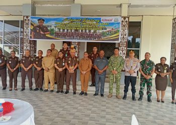 Kajati Papua Barat Kunjungi Teluk Bintuni, Perkuat Sinergi Hukum dan  Dukung Pembangunan Daerah