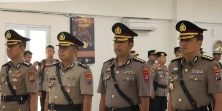 Sertijab Dua Pejabat Utama Polda PBD, Hengki Haryadi Tekankan Pemahaman Karakteristik Wilayah