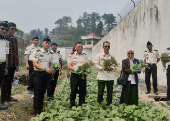 Staf Khusus Menteri Imigrasi dan Pemasyarakatan Apresiasi Program Pembinaan Rutan Bintuni