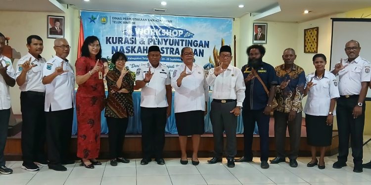 Cerita Rakyat 7 Suku Teluk Bintani Akan Dibukukan