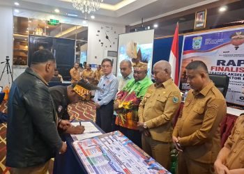 Bupati Yohanis: Gas Teluk Bintuni Harus Menerangi Masa Depan Anak Negeri