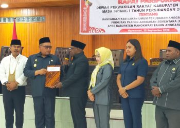 DPRK dan Pemda Manokwari Bahas APBD-P TA 2026, Pendapatan Turun Rp74 Miliar