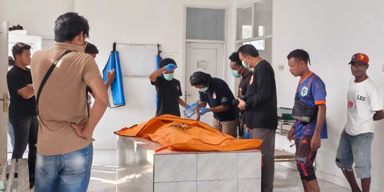 Warga Menemukan Mayat Pria di Pantai Ketapang, Pasir Putih