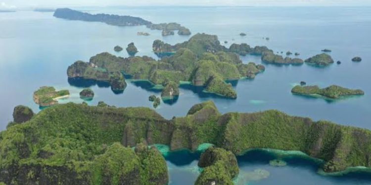 Di Ujung Indonesia, Pulau Kecil Terluar Dijaga dengan Kepastian Hukum Hak atas Tanah