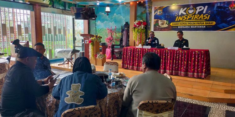 Polda Papua Barat Perkuat Sinergi Kemitraan Media Melui Kopi Inspirasi Bersama Wartawan