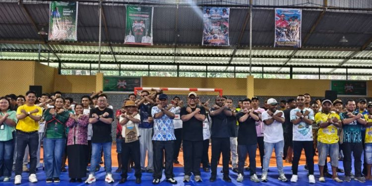 Buka Turnamen Futsal Smansa Cup X, Hermus: Olahraga Juga Bangun SDM dan Kebersamaan