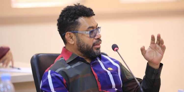 Anggaran Revitalisasi Sekolah Rp14,28 Triliun, Filep Wamafma Dorong Pemda Papua Barat Gerak Cepat