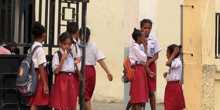 Sejumlah Sekolah Masih Melakukan Aktivitas KBM