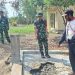 Pastikan Tepat Sasaran, Dansatgas TMMD ke-130 Tinjau Langsung Lokasi Pembangunan di Yamboi