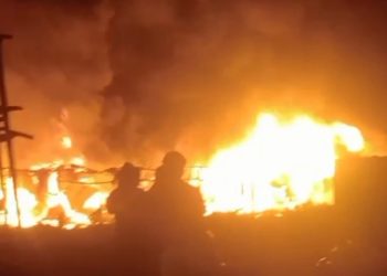 5 Kios Dekat Kawasan Pasar Wosi Ludes Terbakar